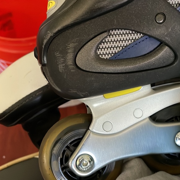 Salomon in-line skates. - Picture 12 of 12